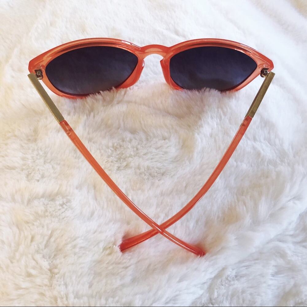 Celia Red Cat Eye Full Rim Sunglasses - Picture 7 of 10
